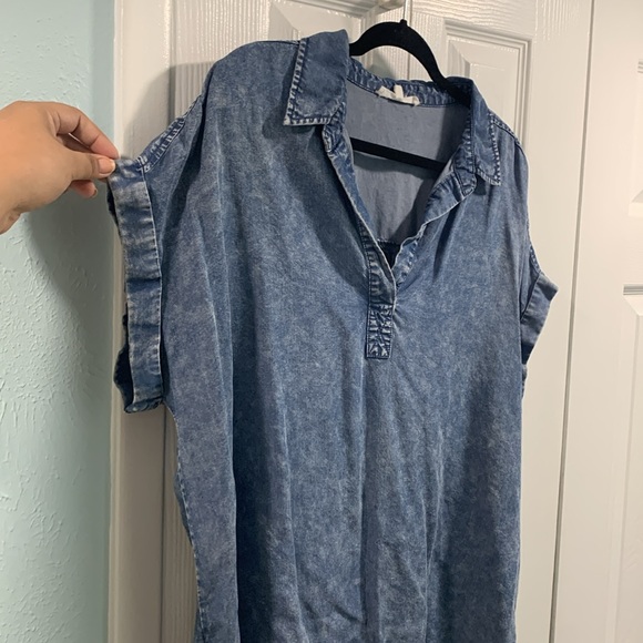 Jane & Delancey Box Top - Picture 2 of 5